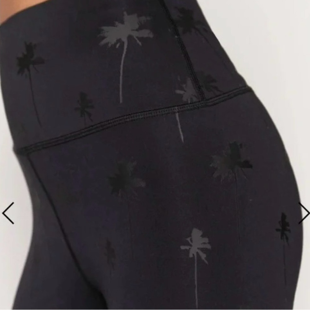 Spiritual Gangster Intent Palm Print Leggings -M